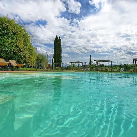 Ponte A Ema Sleeps 4 Air Con *